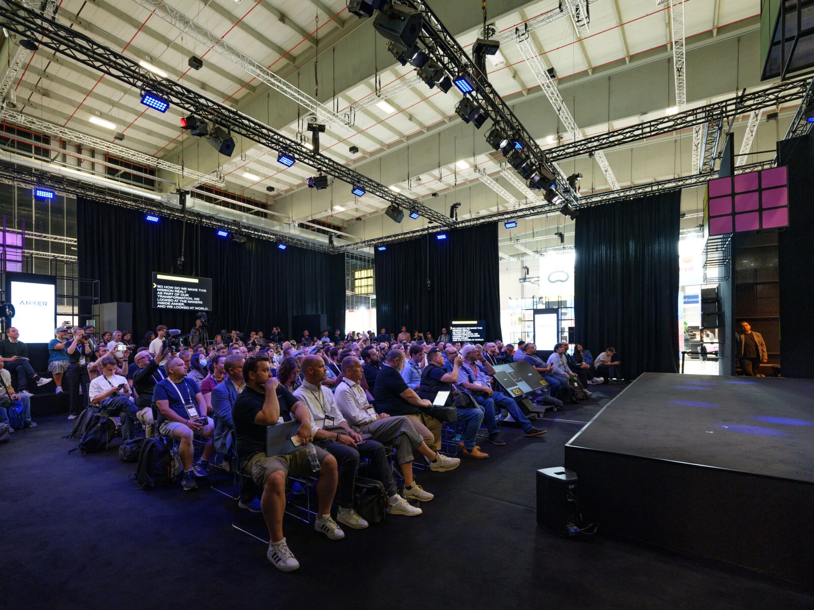 Salle de conférence Anker à l'IFA 2026, maison mère de Soundcore