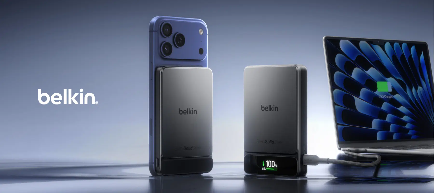 Batteries externes Belkin UltraCharge Pro à cellule semi-solide chargeant un smartphone et un ordinateur portable